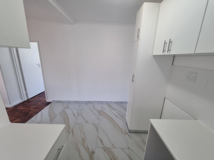 To Let 2 Bedroom Property for Rent in Tamboerskloof Western Cape